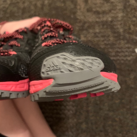 Womens adidas running shoes - Picture 4 of 5